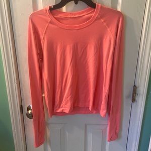 Lululemon long sleeve swiftly tech